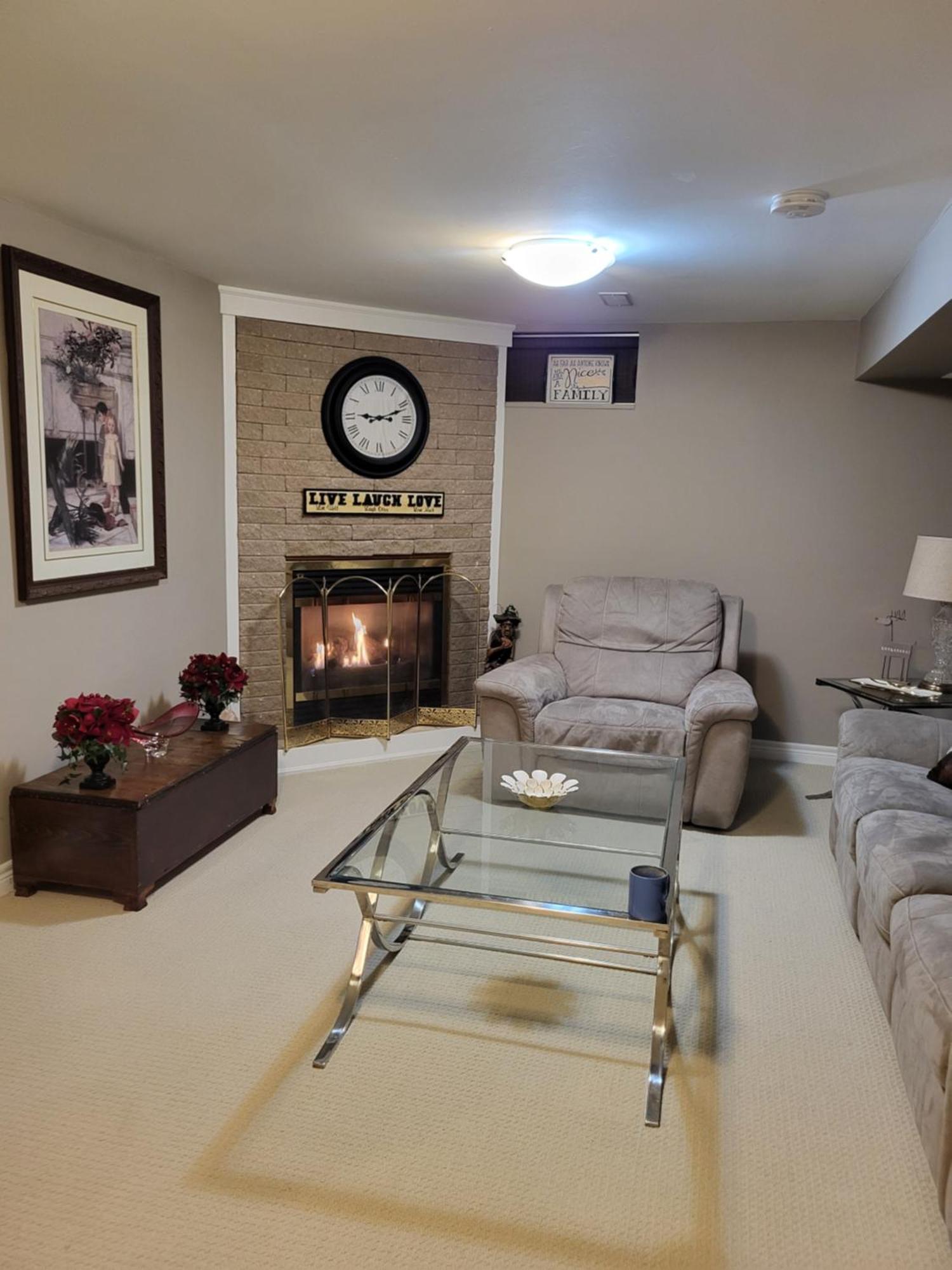 Cozy Suite With Hot Tub & Highspeed Internet Grimsby Kültér fotó